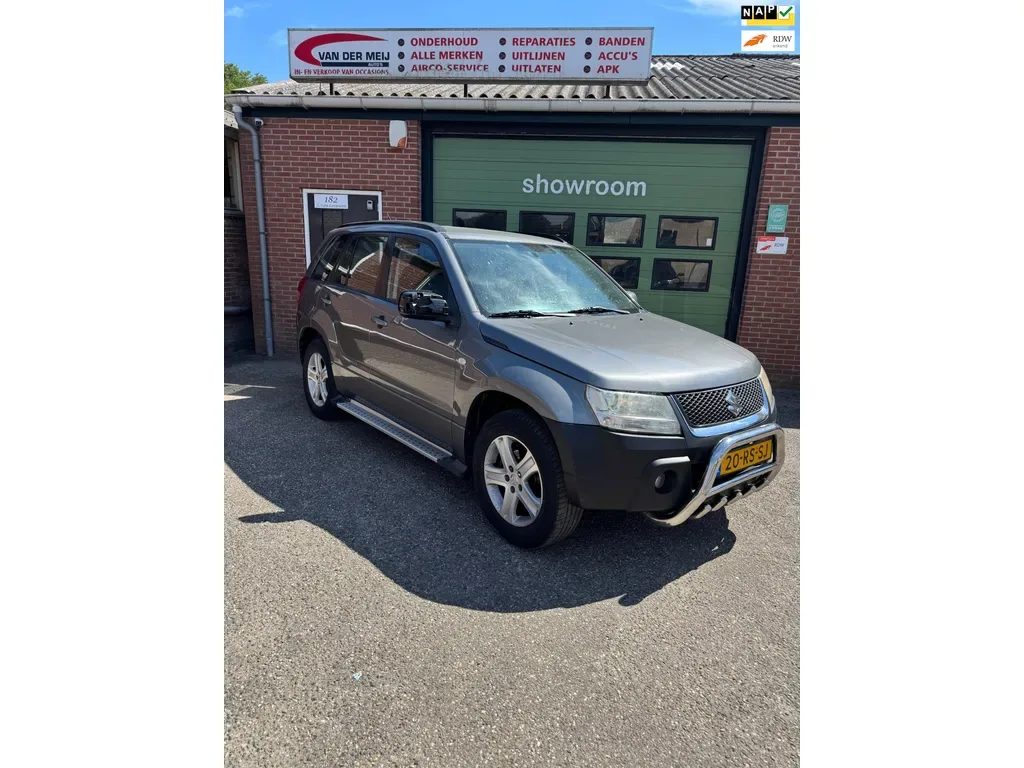 Suzuki Grand Vitara (2005) — foto 1
