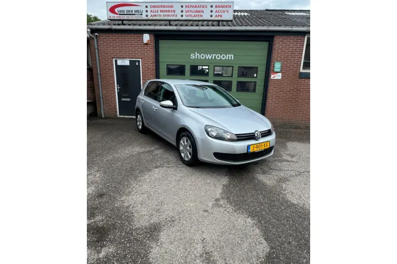 Volkswagen Golf (2010)