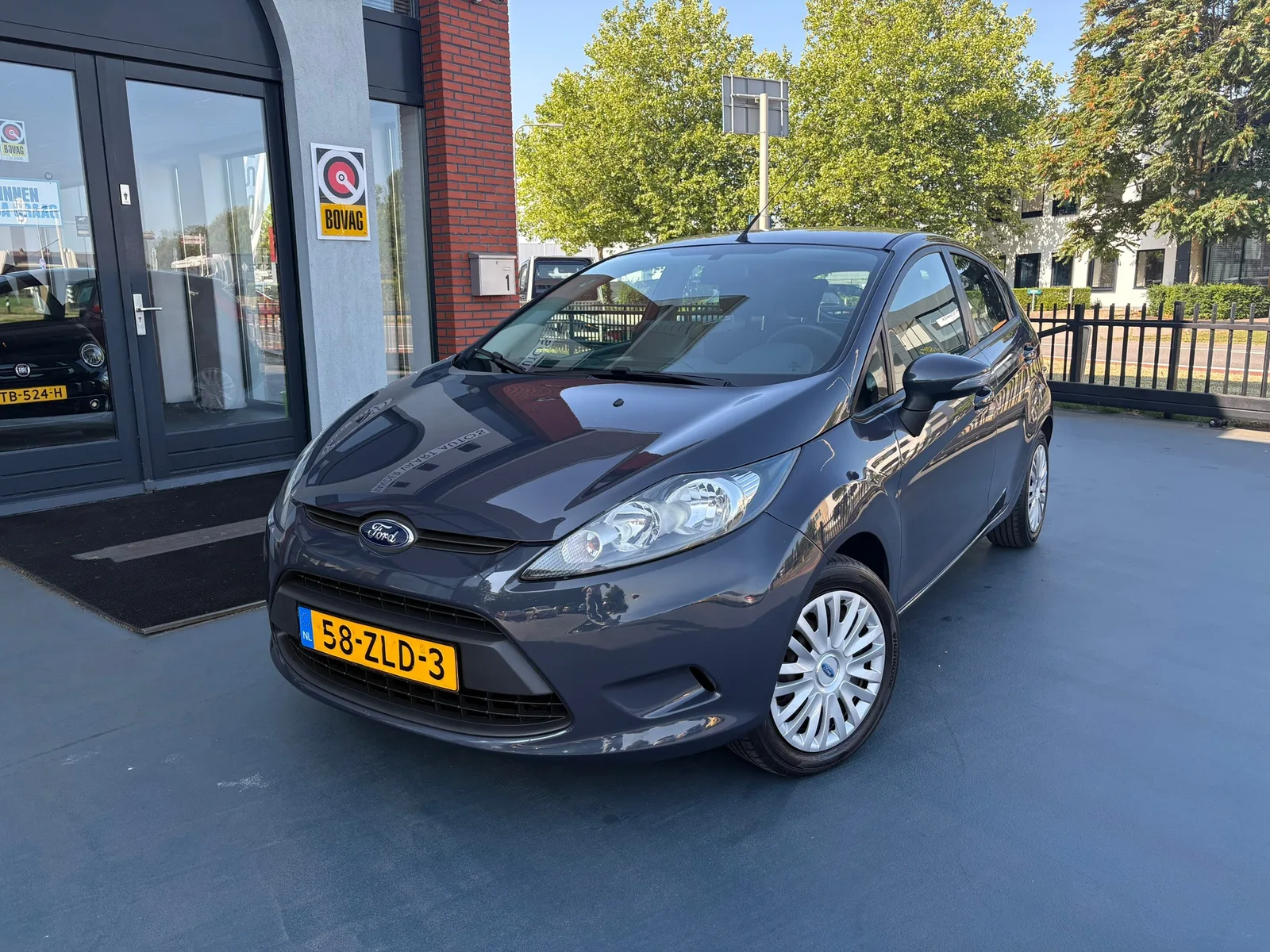 Ford Fiesta (2013) — foto 1