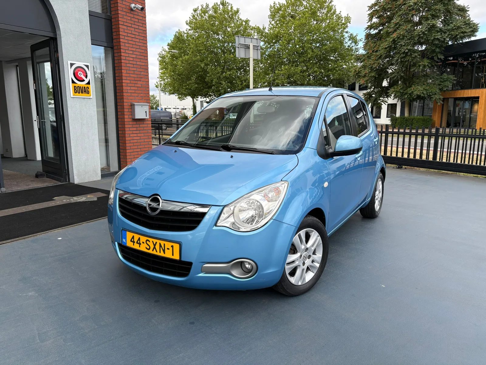 Opel Agila (2011) — foto 1