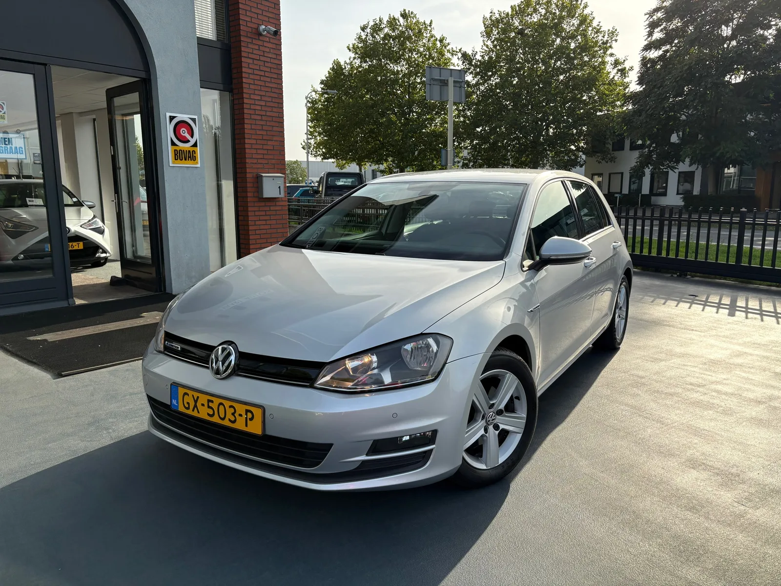 Volkswagen Golf (2015) — foto 1