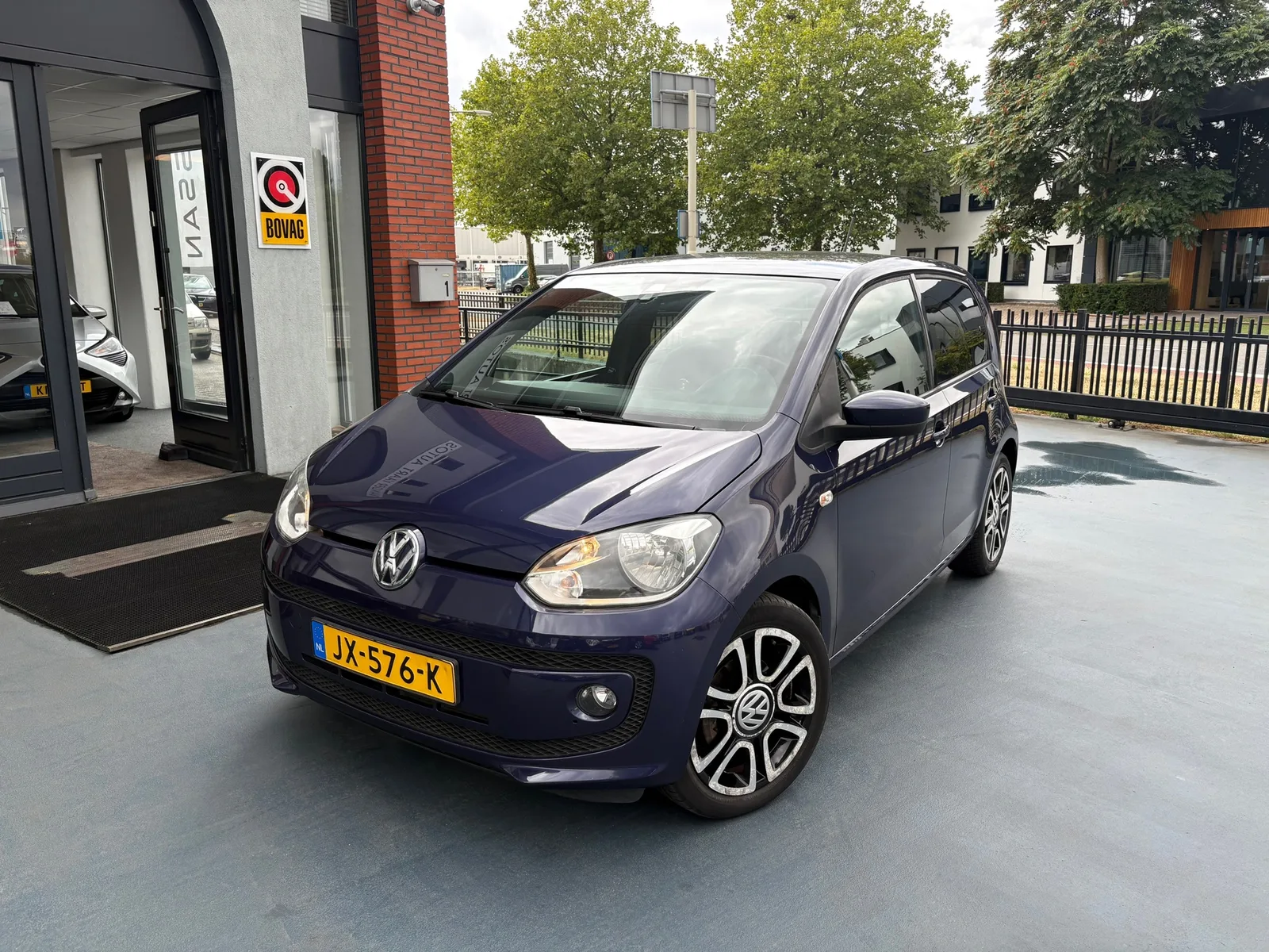 Volkswagen Up! (2016) — foto 1