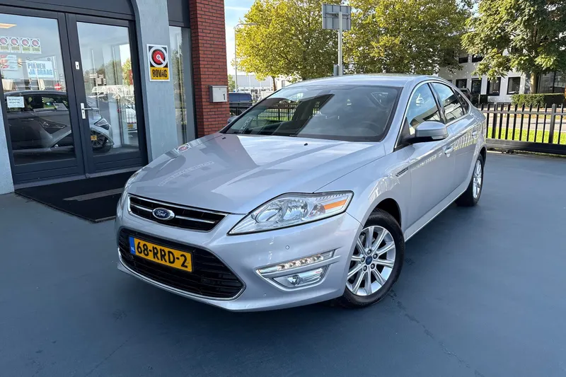 Ford Mondeo (2011)