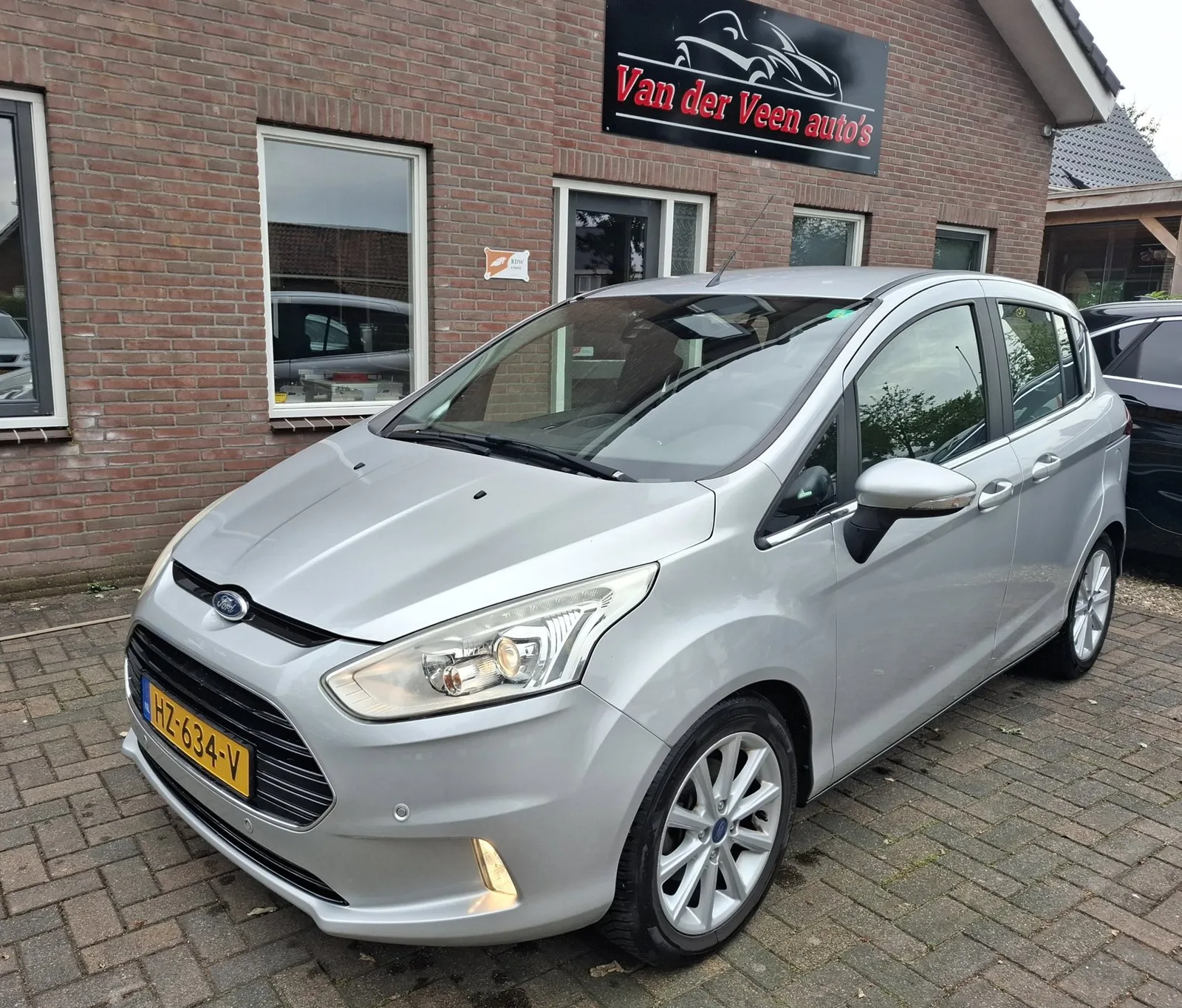 Ford B-Max (2016) — foto 1