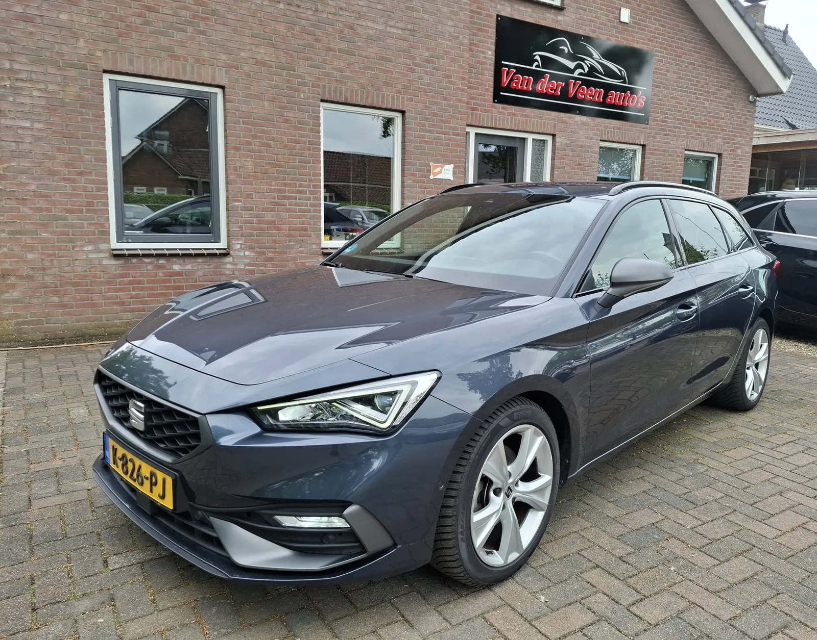 SEAT Leon Sportstourer (2021) — foto 1