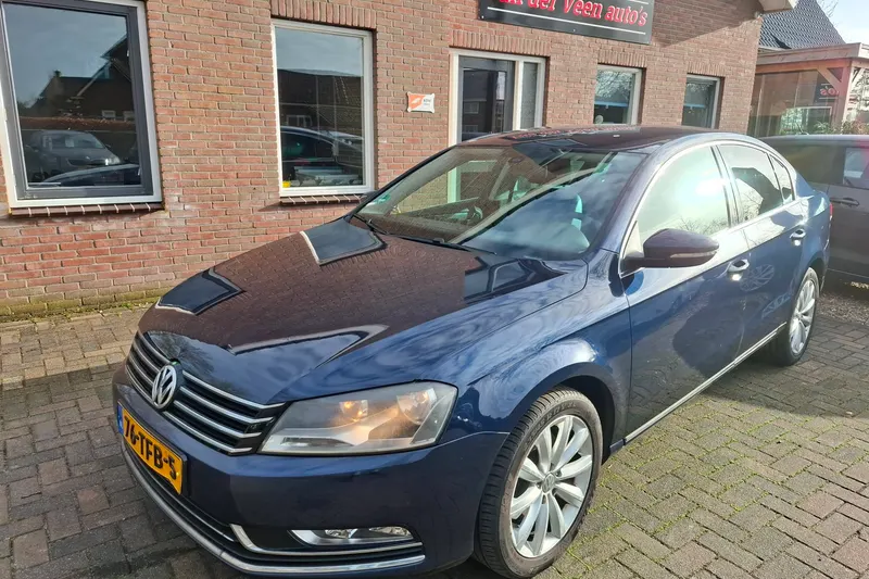 Volkswagen Passat (2012)