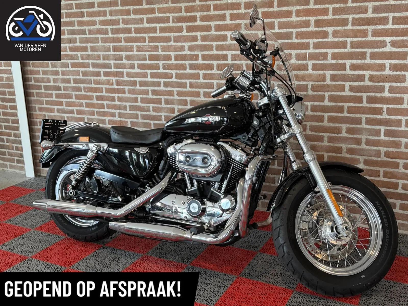 Harley-Davidson Sportster 1200C (2014) — foto 1