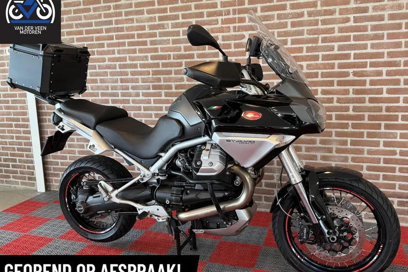Moto Guzzi Stelvio (2010)