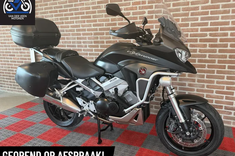 Honda VFR 800 X Crossrunner (2019)