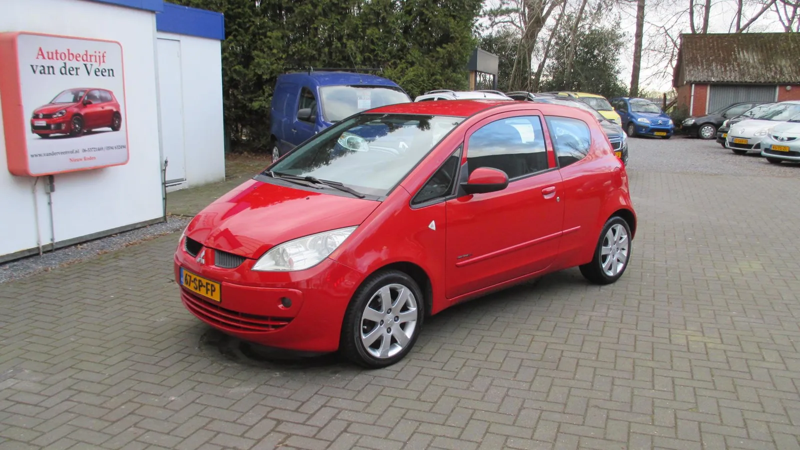Mitsubishi Colt (2006) — foto 1