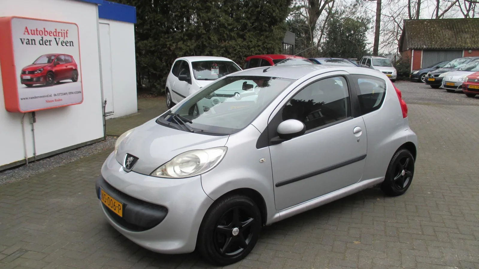 Peugeot 107 (2007) — foto 1