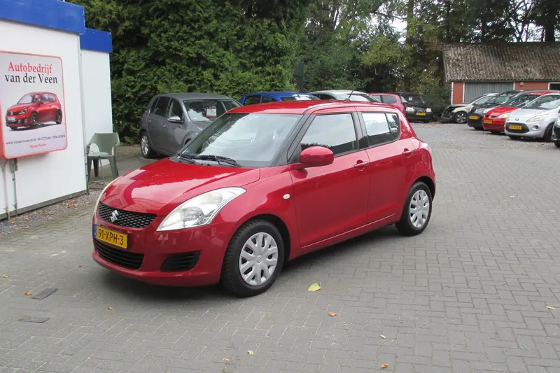 Suzuki Swift (2012)
