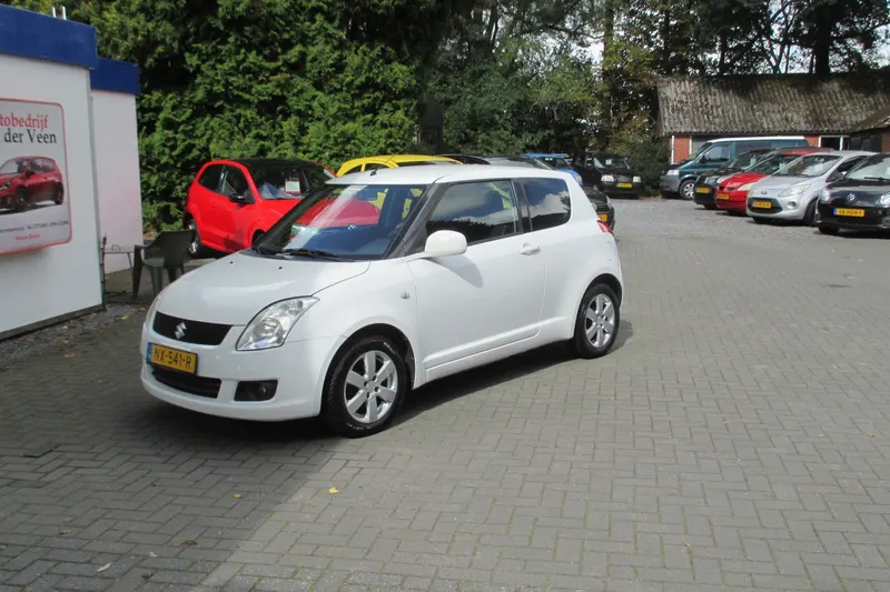 Suzuki Swift (2009)
