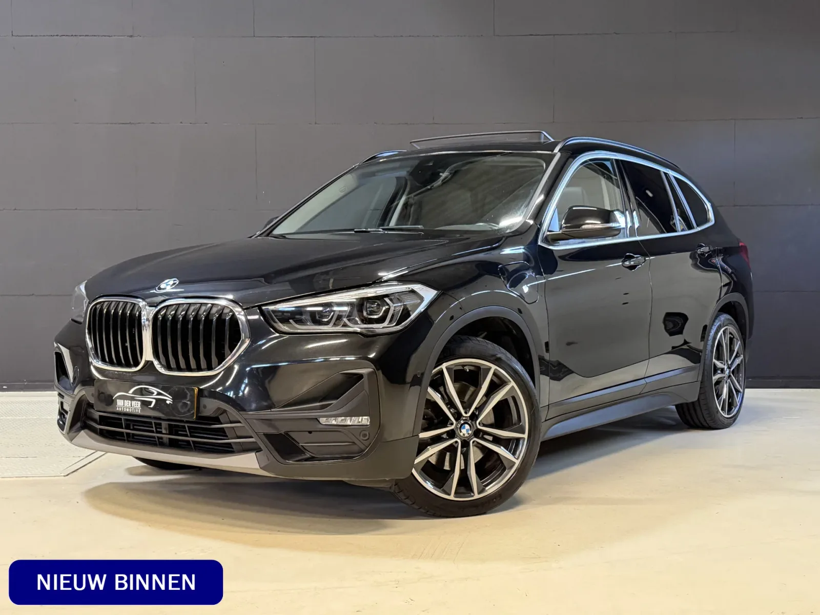 BMW X1 (2021) — foto 1