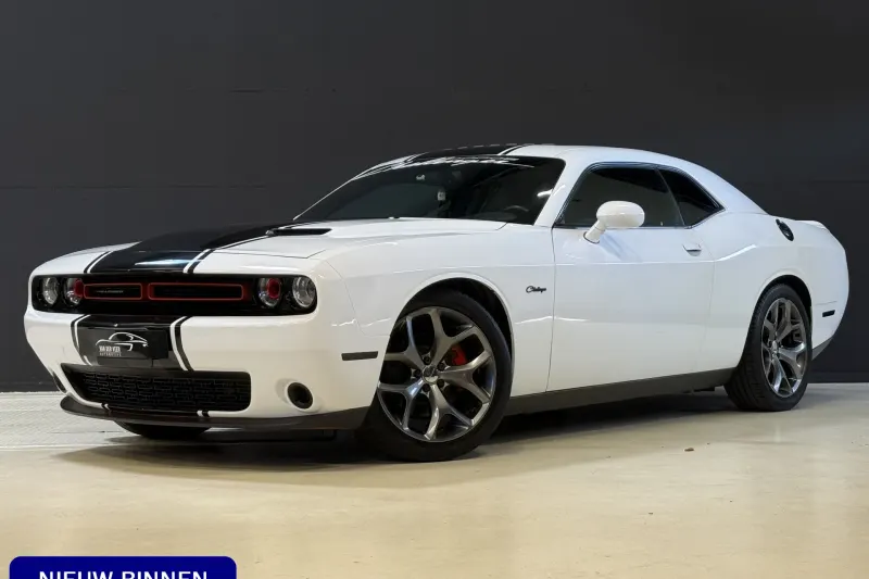 Dodge CHALLENGER (2015)