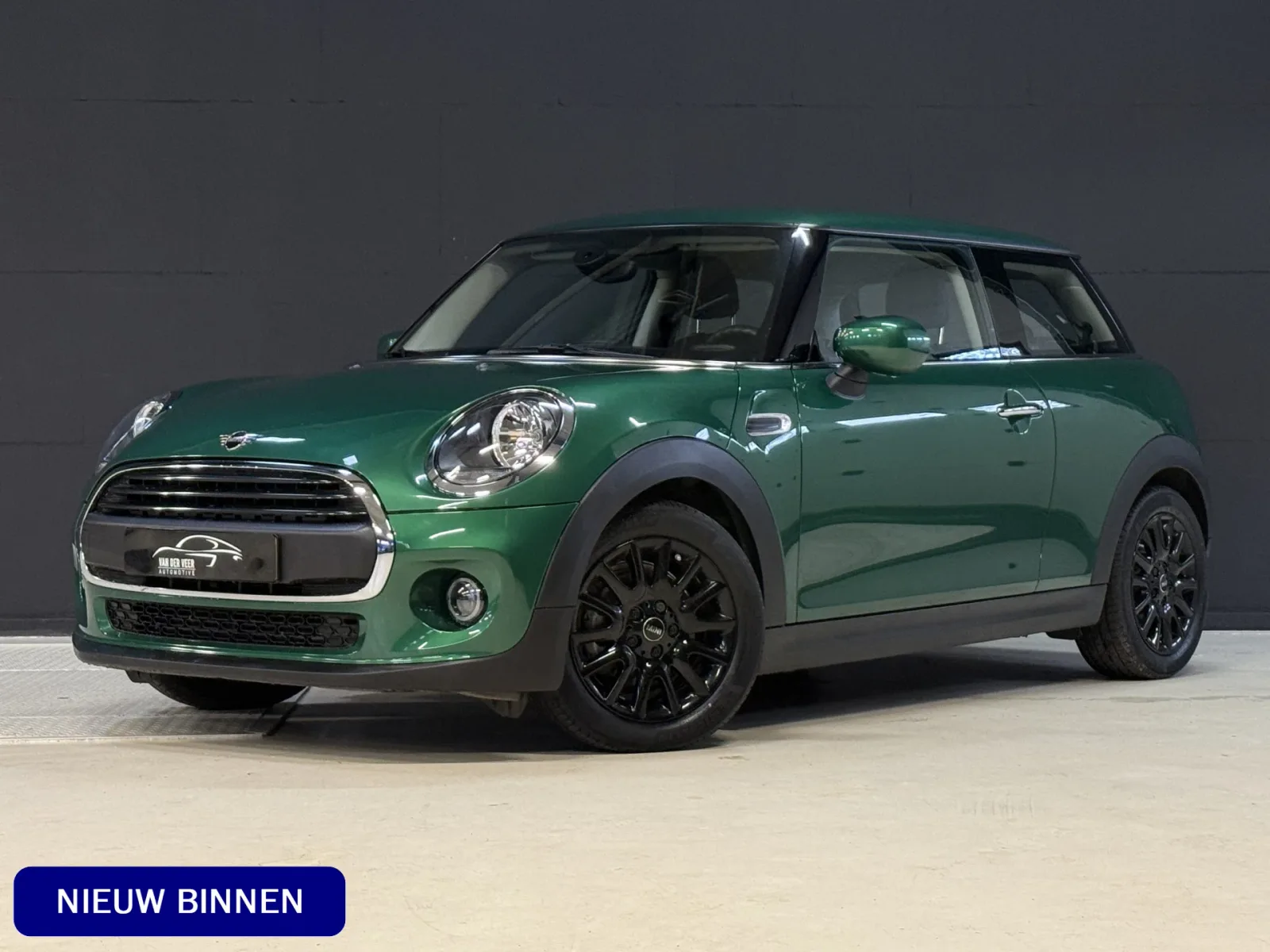 MINI One (2021) — foto 1