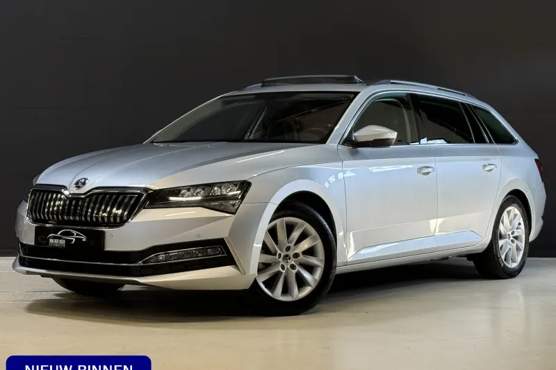 Škoda Superb (2021)