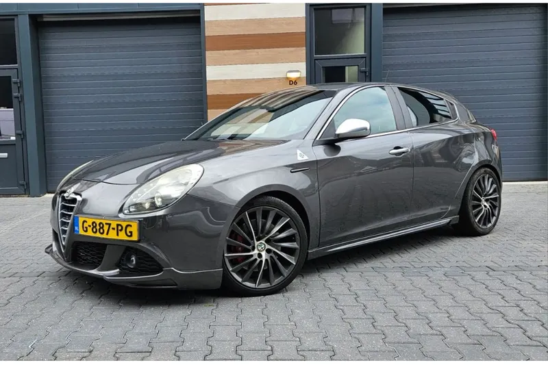 Alfa Romeo Giulietta (2013)