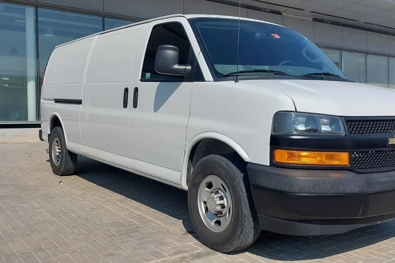 Chevrolet Chevy Van (2020)