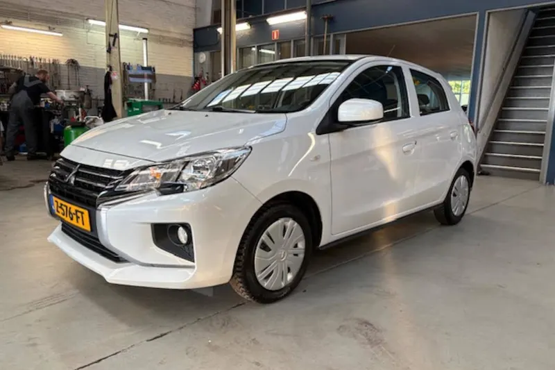 Mitsubishi Space Star (2024)