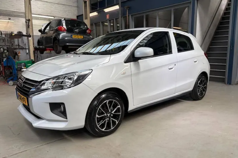 Mitsubishi Space Star (2024)