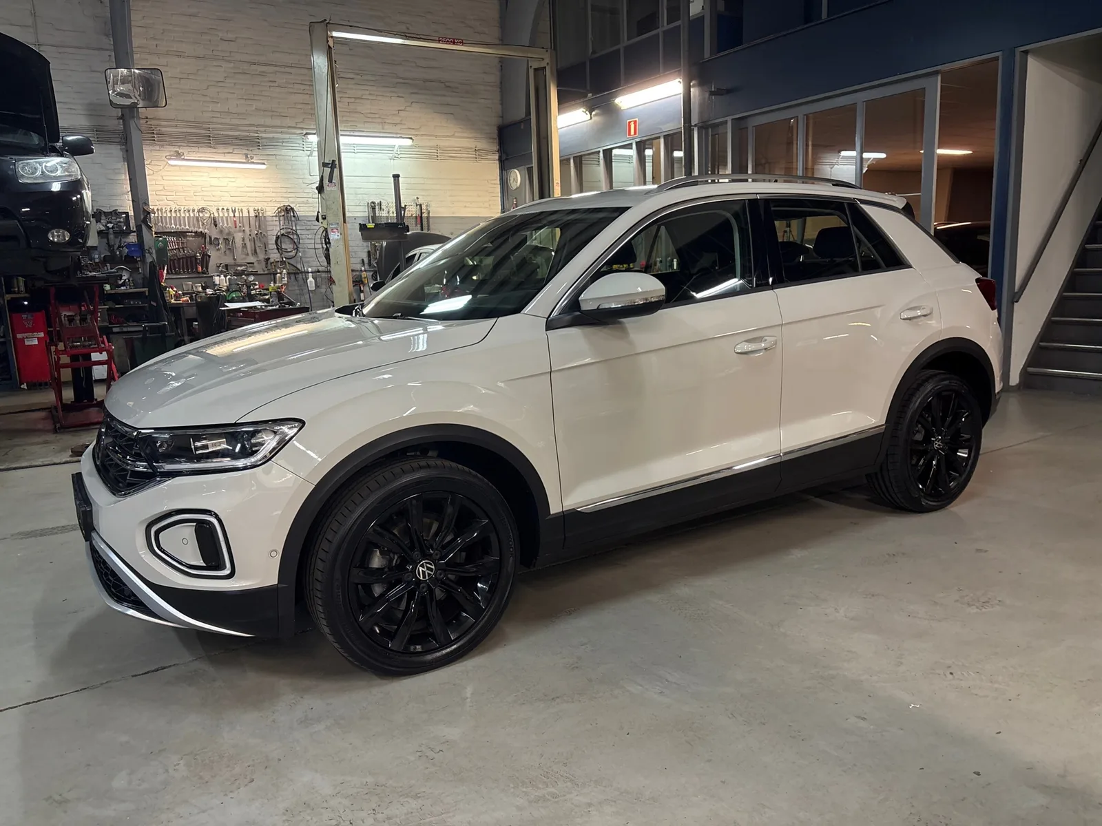 Volkswagen T-Roc (2022) — foto 1