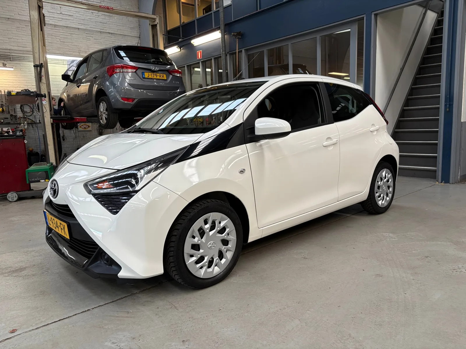 Toyota Aygo (2021) — foto 1
