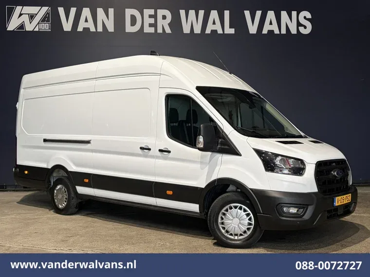 Ford Transit (2024) — foto 1