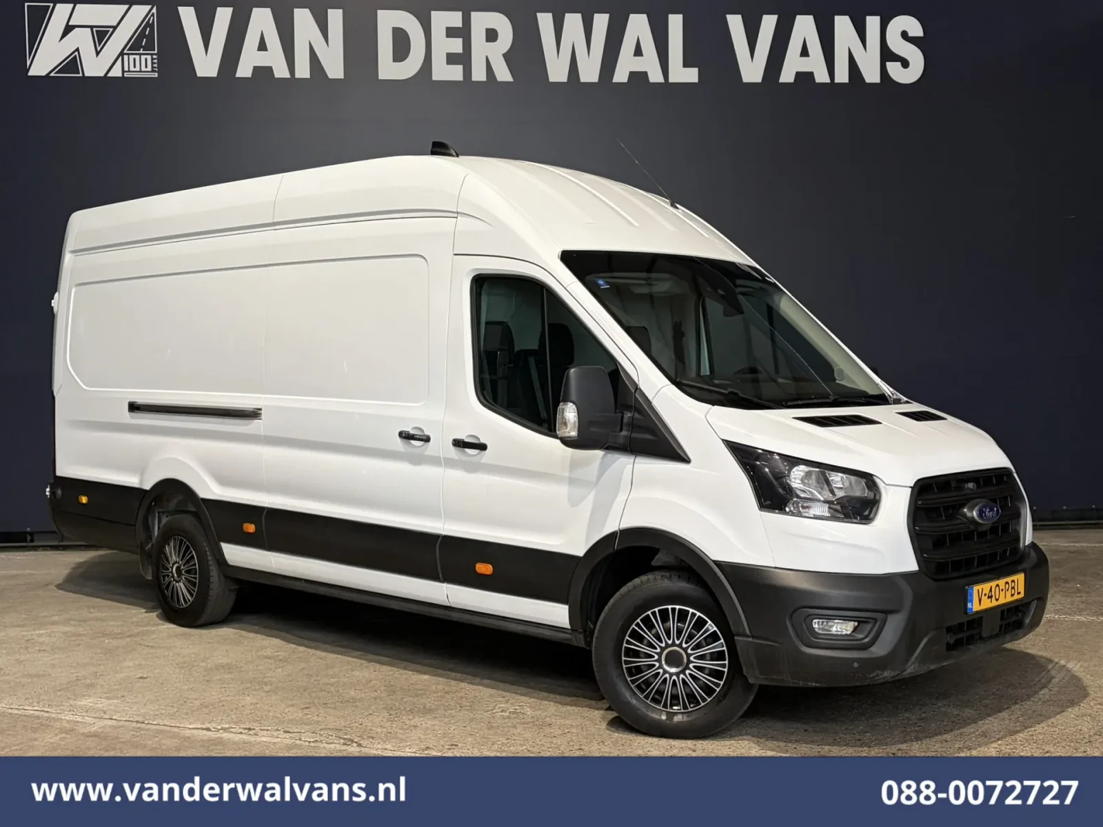 Ford Transit (2023) — foto 1