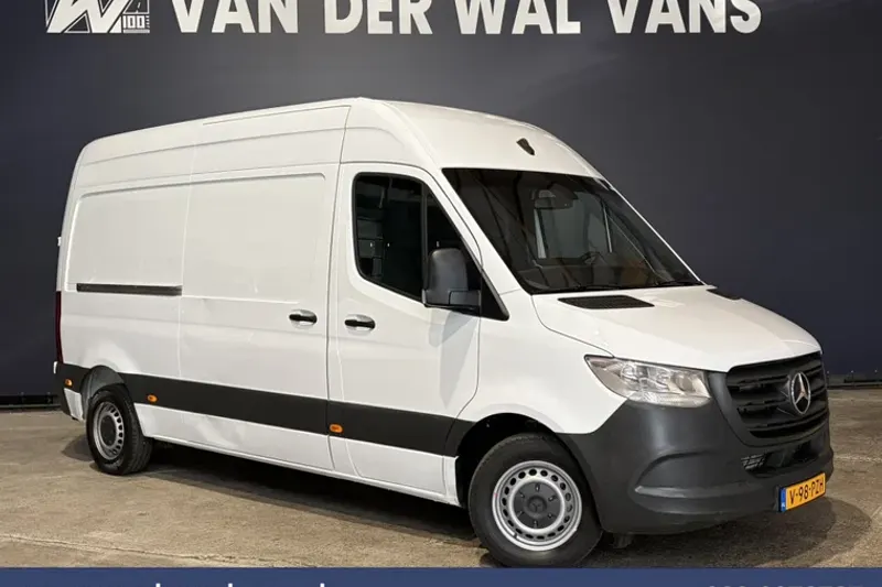 Mercedes-Benz Sprinter (2023)