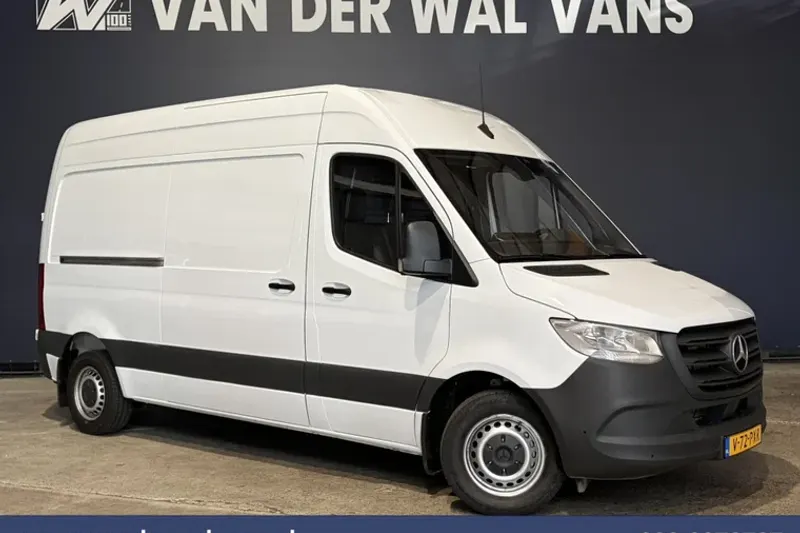 Mercedes-Benz Sprinter (2023)