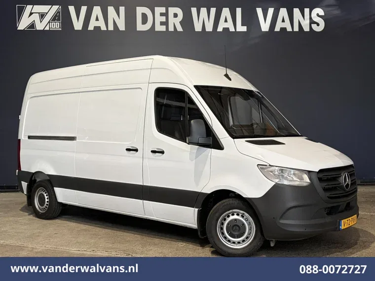 Mercedes-Benz Sprinter (2023) — foto 1