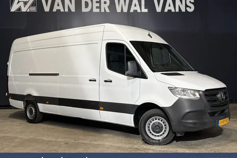 Mercedes-Benz Sprinter (2023)