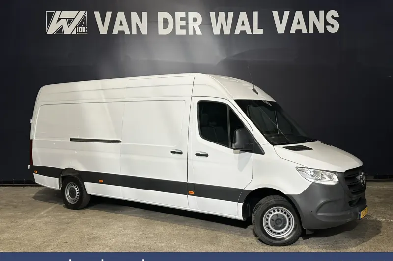 Mercedes-Benz Sprinter (2023)