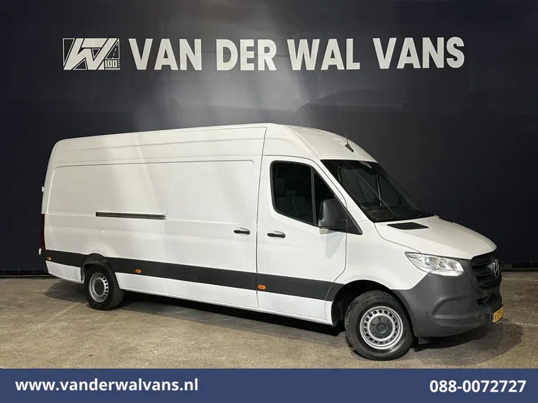 Mercedes-Benz Sprinter (2023) — foto 1