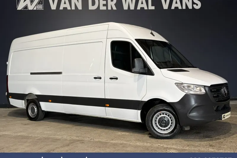 Mercedes-Benz Sprinter (2023)