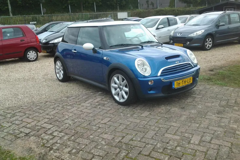 MINI Cooper S (2006)