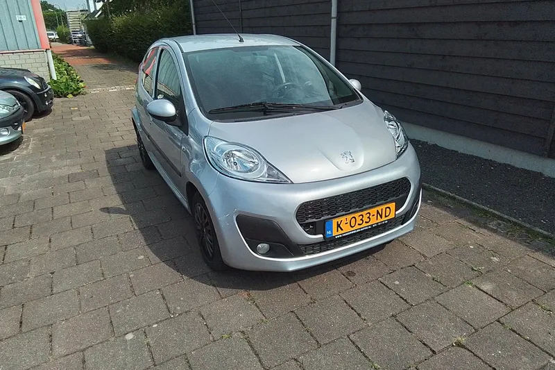 Peugeot 107 (2013)