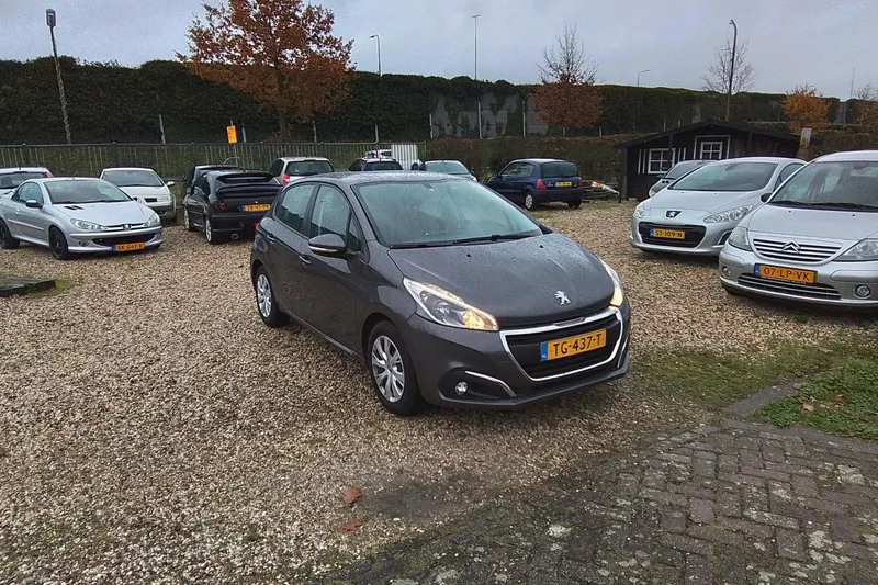 Peugeot 208 (2018)