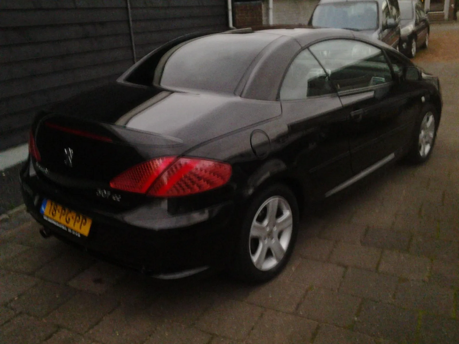 Peugeot 307 CC (2004) — foto 1