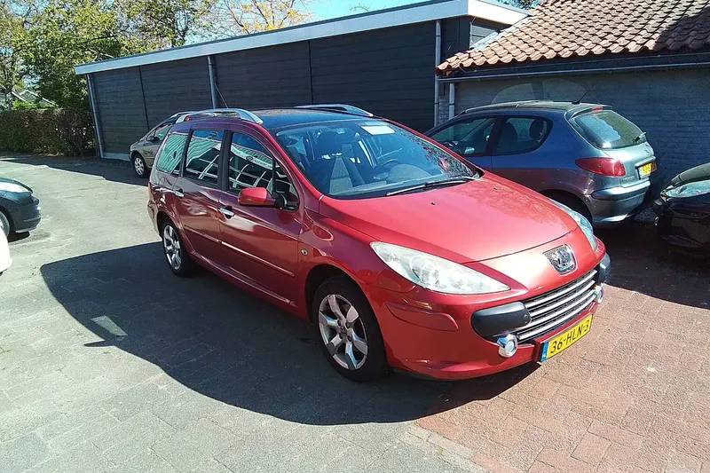 Peugeot 307 SW (2009)