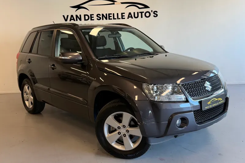 Suzuki Grand Vitara (2010)