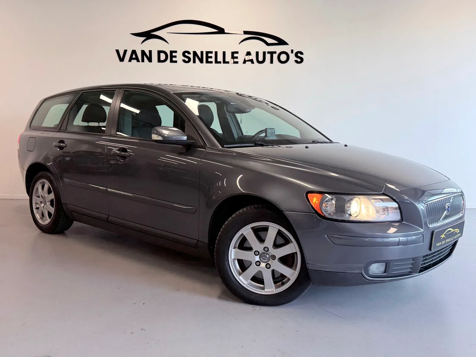 Volvo V50 (2006) — foto 1