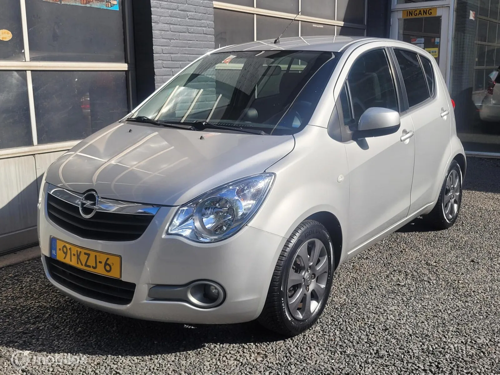 Opel Agila (2010) — foto 1