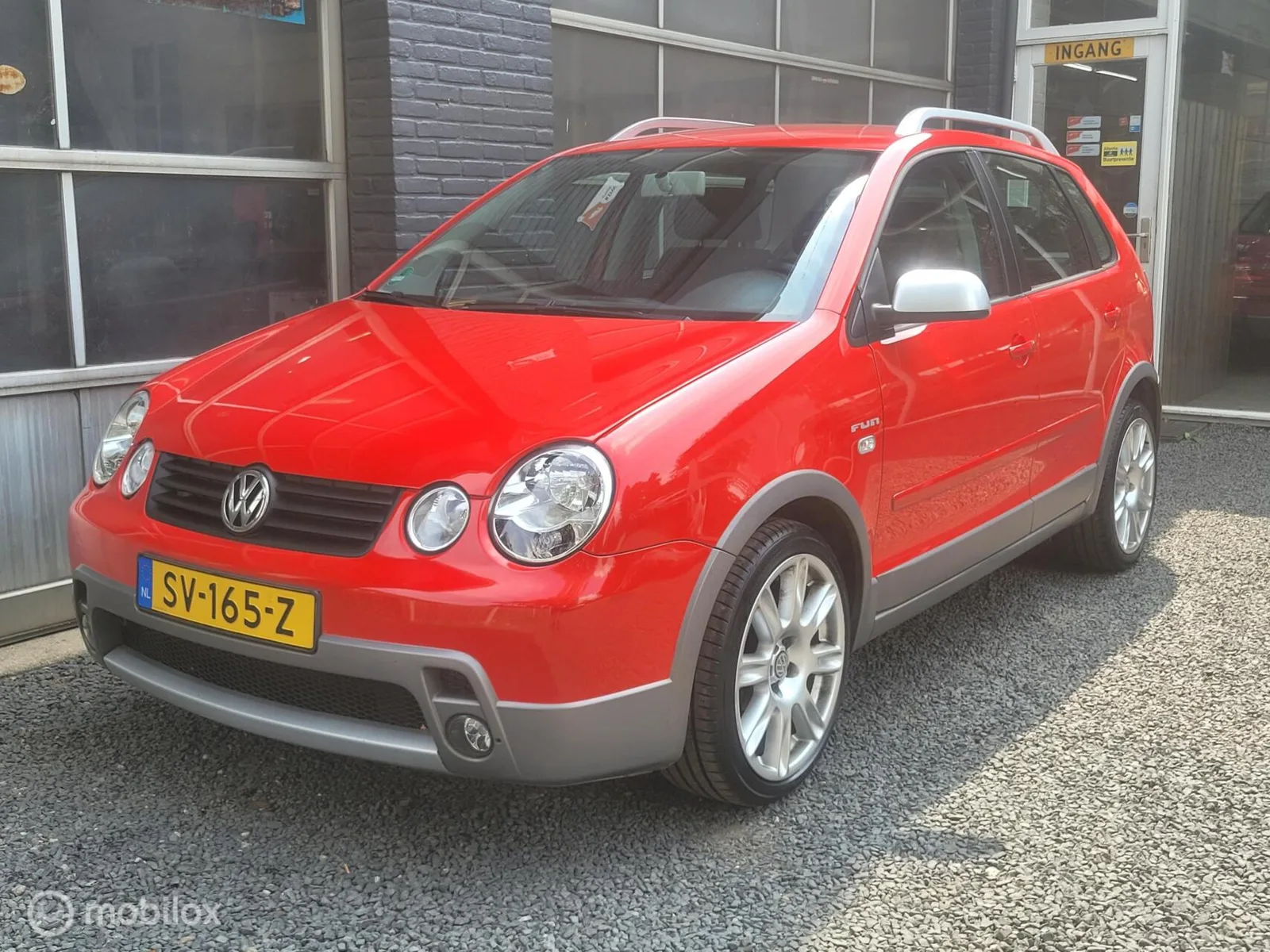 Volkswagen Polo (2004) — foto 1