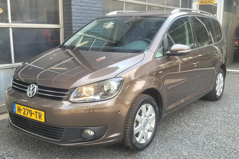 Volkswagen Touran (2014)