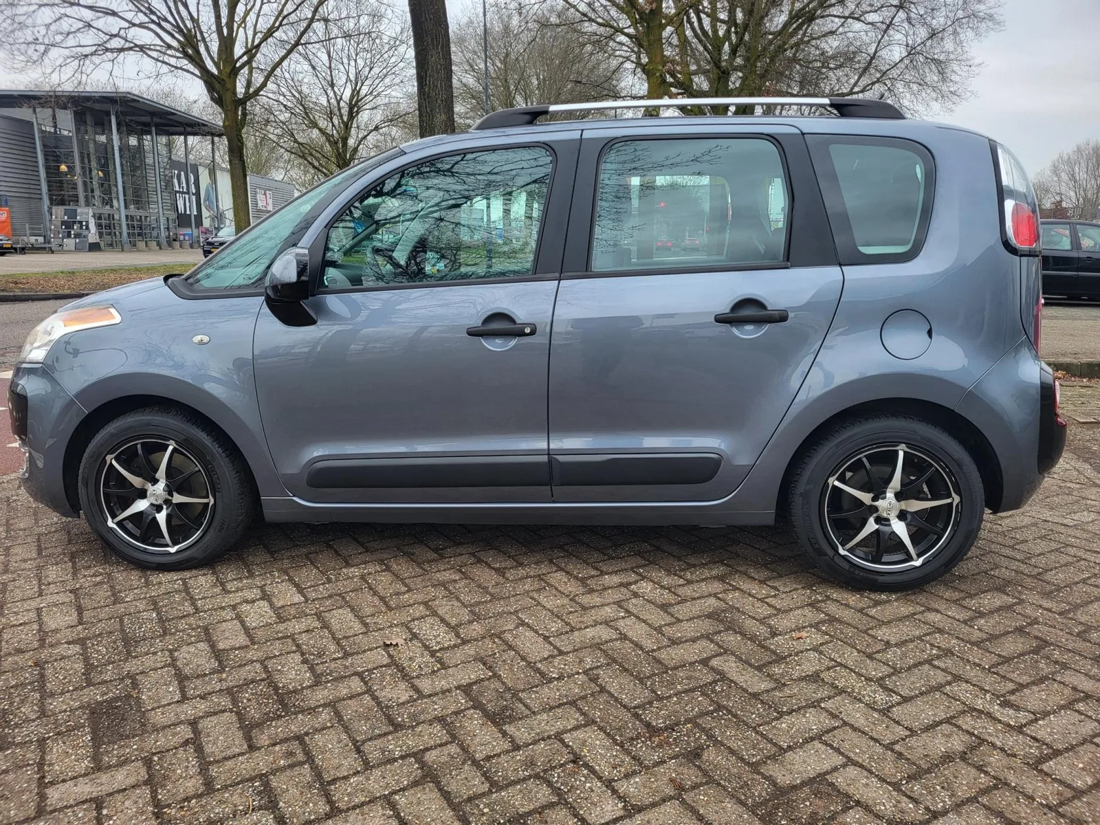 Citroën C3 Picasso (2009) — foto 1