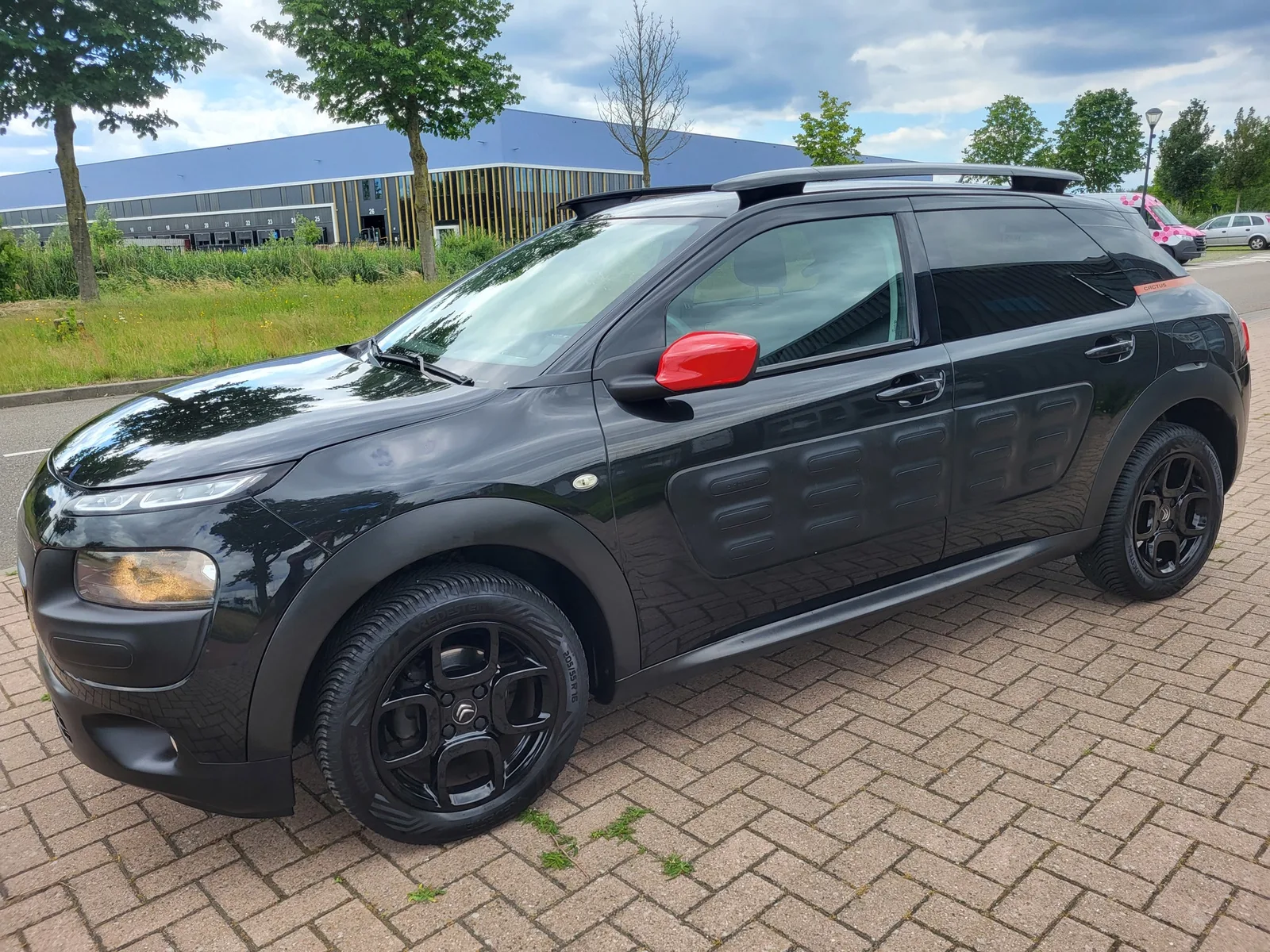 Citroën C4 Cactus (2017) — foto 1