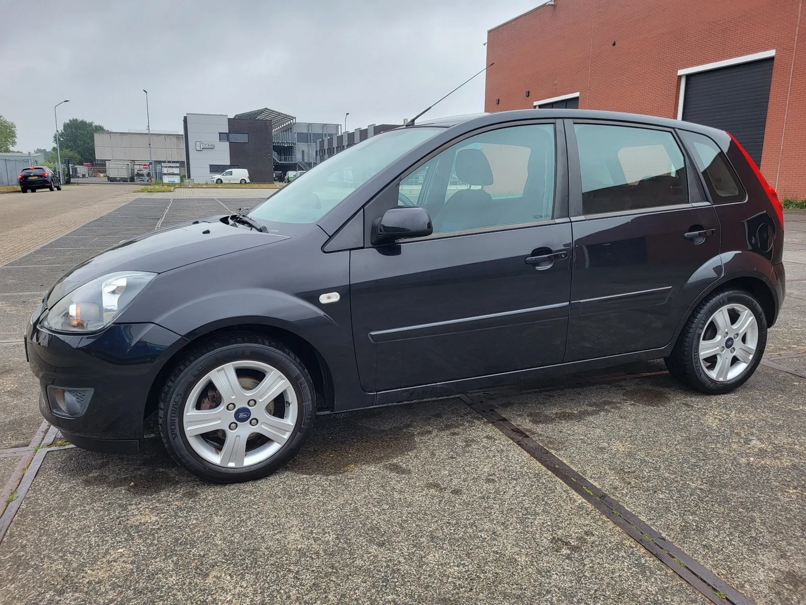 Ford Fiesta (2008) — foto 1