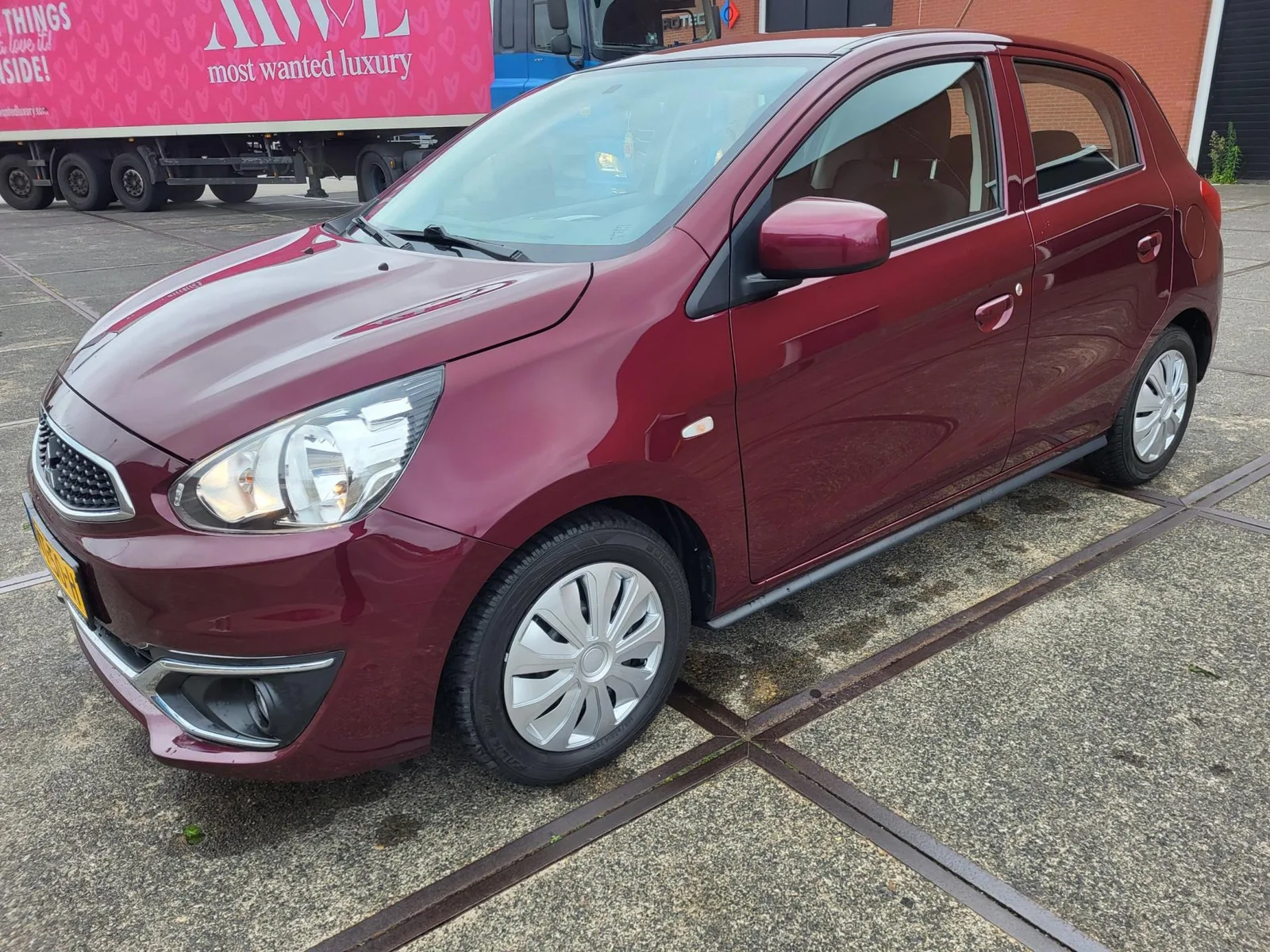 Mitsubishi Space Star (2021) — foto 1